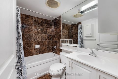 Photo 16 at 2011 - 18 Yonge Street, Waterfront Communities C1, Toronto