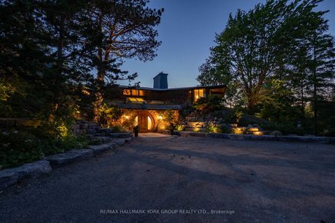 Photo 48 at 4235 17th Side Road, Rural King, King