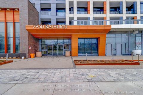 Photo 3 at 902 - 7950 Bathurst Street, Beverley Glen, Vaughan