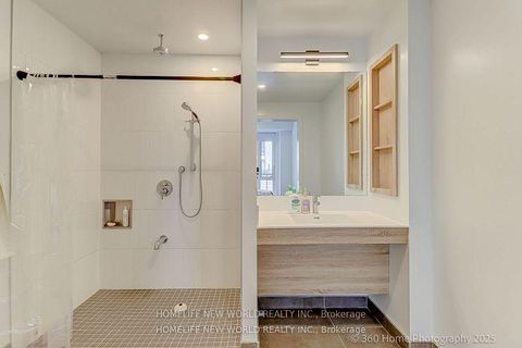 Photo 23 at 902 - 7950 Bathurst Street, Beverley Glen, Vaughan