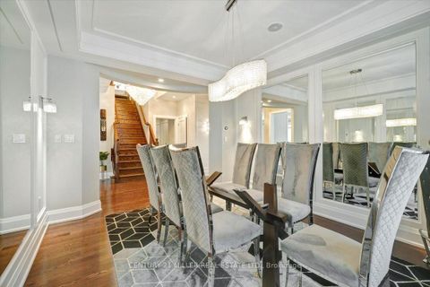 Photo 5 at 3298 Liptay Avenue, BC Bronte Creek, Oakville