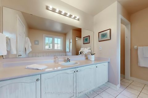 Photo 23 at 19 Stemmle Drive, Aurora Highlands, Aurora