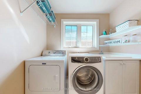 Photo 32 at 19 Stemmle Drive, Aurora Highlands, Aurora