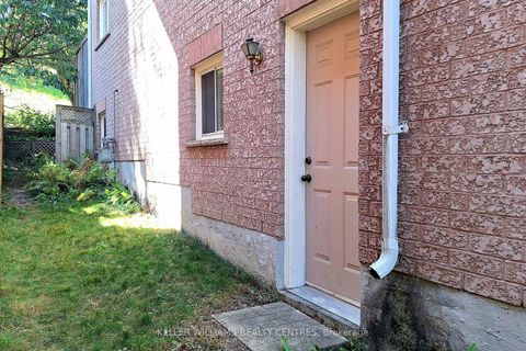 Photo 39 at 19 Stemmle Drive, Aurora Highlands, Aurora