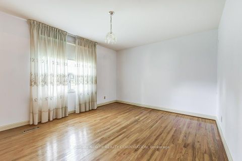 Photo 16 at 2 Rollet Drive, Maple Leaf, Toronto