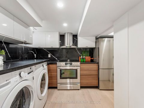 Photo 40 at 186 Oak Park Avenue, Lumsden, Toronto