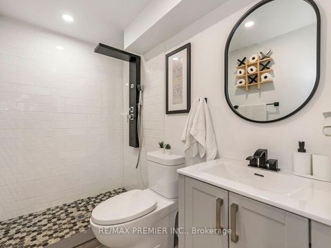 Photo 42 at 67 Gentile Circle, Elder Mills, Vaughan