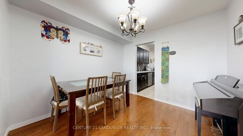 Photo 9 at 132 Silver Springs Boulevard, L'Amoreaux, Toronto