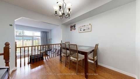 Photo 10 at 132 Silver Springs Boulevard, L'Amoreaux, Toronto