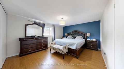 Photo 16 at 132 Silver Springs Boulevard, L'Amoreaux, Toronto