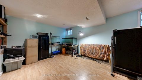 Photo 25 at 132 Silver Springs Boulevard, L'Amoreaux, Toronto