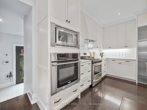 Photo 14 at 113 Melrose Avenue, Lawrence Park North, Toronto