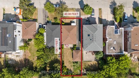 Photo 1 at 35 Farrell Avenue, Willowdale West, Toronto