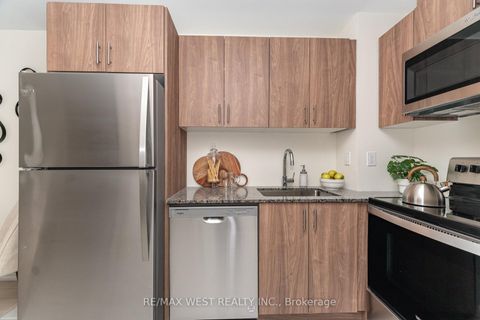 Photo 5 at 27 - 165 Tapscott Road N, Malvern, Toronto