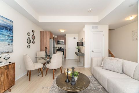 Photo 12 at 27 - 165 Tapscott Road N, Malvern, Toronto
