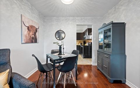 Photo 5 at 111 - 57 Golden Appleway, Donalda, Toronto