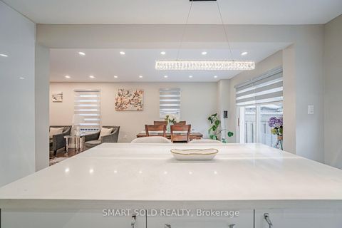 Photo 20 at 60 Steepleview Crescent, North Richvale, Richmond Hill