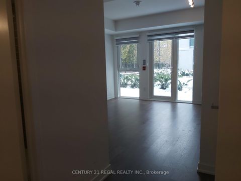 Photo 3 at 121 - 500 Wilson Avenue, Clanton Park, Toronto