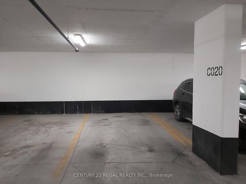 Photo 16 at 121 - 500 Wilson Avenue, Clanton Park, Toronto