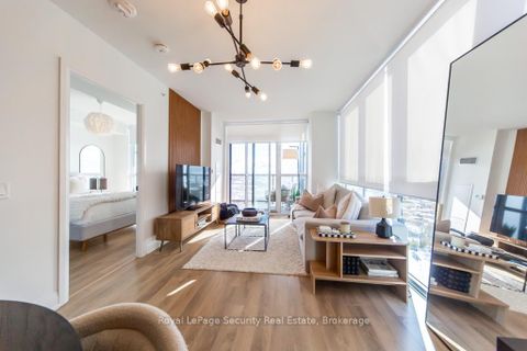 Photo 6 at 2009 - 1461 Lawrence Avenue W, Amesbury, Toronto