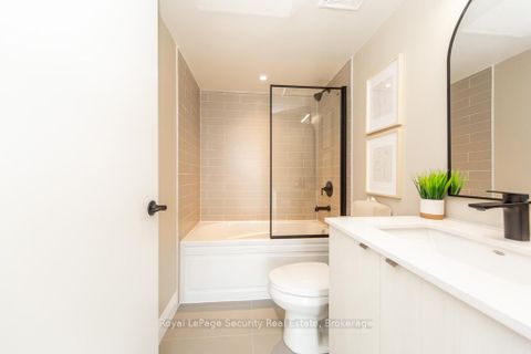 Photo 13 at 2009 - 1461 Lawrence Avenue W, Amesbury, Toronto