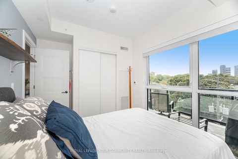 Photo 27 at 512 - 1 Neighbourhood Lane, Queensway, Toronto