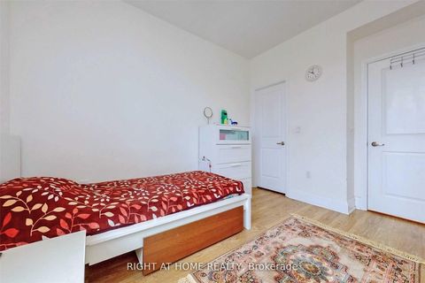 Photo 18 at 301 - 222 Finch Avenue W, Willowdale West, Toronto