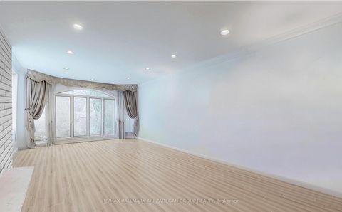 Photo 10 at 11 Vernham Avenue, Windfields, Toronto