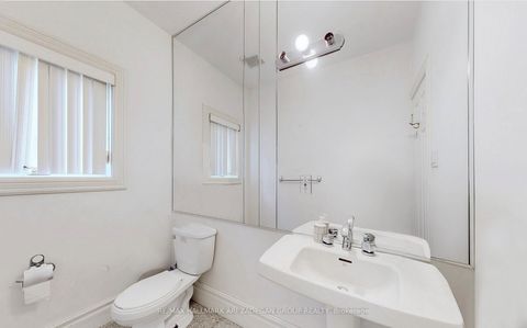 Photo 11 at 11 Vernham Avenue, Windfields, Toronto