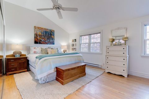 Photo 20 at 132 Sparling Court, SW Southwest, Oakville