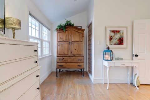 Photo 21 at 132 Sparling Court, SW Southwest, Oakville