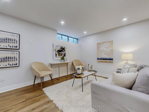 Photo 29 at 19 shaughnessy Boulevard, Henry Farm, Toronto