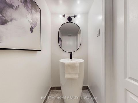 Photo 36 at 19 shaughnessy Boulevard, Henry Farm, Toronto