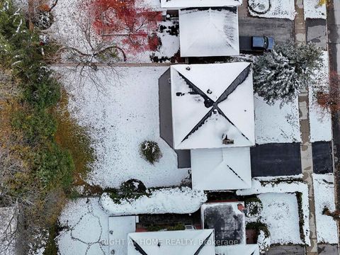 Photo 45 at 19 shaughnessy Boulevard, Henry Farm, Toronto