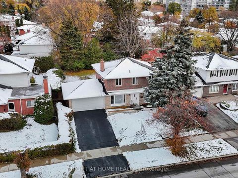 Photo 48 at 19 shaughnessy Boulevard, Henry Farm, Toronto