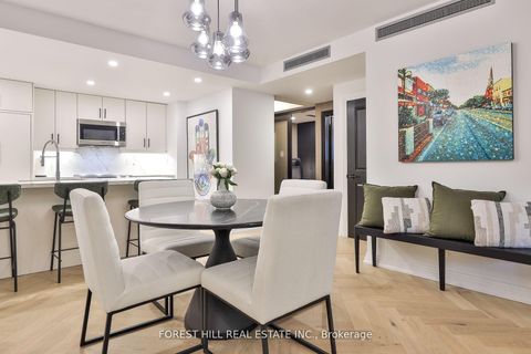 Photo 12 at 129 - 1 Benvenuto Place, Casa Loma, Toronto