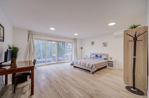 Photo 4 at 27 Chestnut Court, Rural Aurora, Aurora