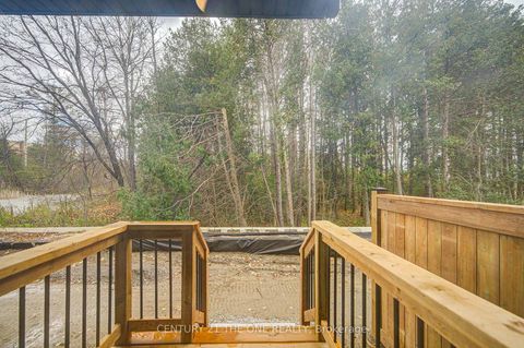 Photo 8 at 27 Chestnut Court, Rural Aurora, Aurora