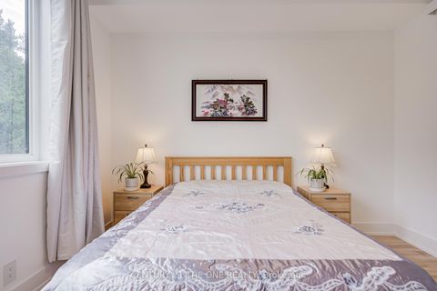 Photo 24 at 27 Chestnut Court, Rural Aurora, Aurora