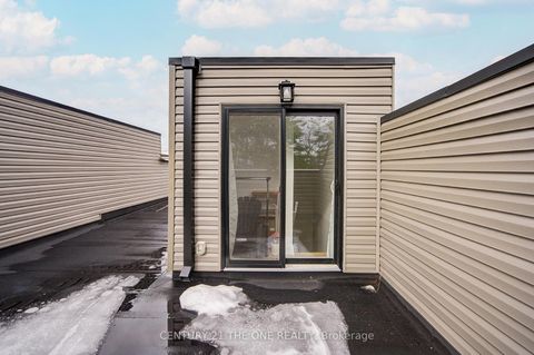 Photo 33 at 27 Chestnut Court, Rural Aurora, Aurora