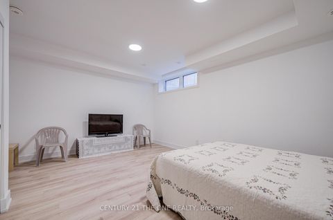 Photo 46 at 27 Chestnut Court, Rural Aurora, Aurora