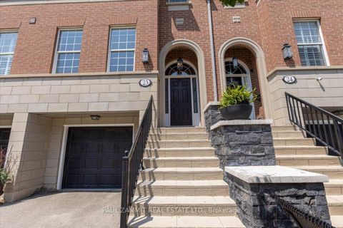 Photo 18 at 23 - 8038 Yonge Street, Uplands, Vaughan