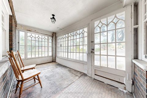 Photo 4 at 99 Glenrose Avenue, Moore Park, Toronto