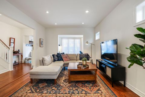 Photo 7 at 447 Milverton Boulevard, Danforth, Toronto