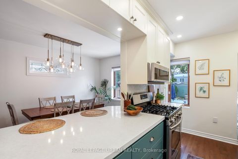 Photo 16 at 447 Milverton Boulevard, Danforth, Toronto