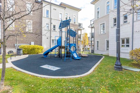 Photo 42 at 10 - 105 Kayla Crescent, Maple, Vaughan