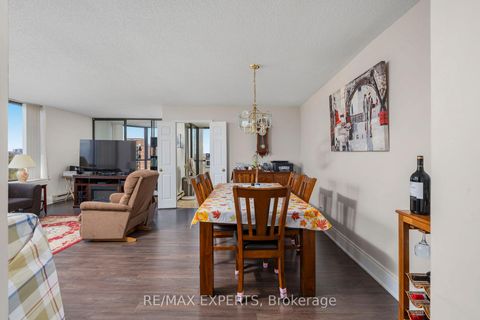 Photo 8 at 1103 - 40 Richview Road, Humber Heights, Toronto