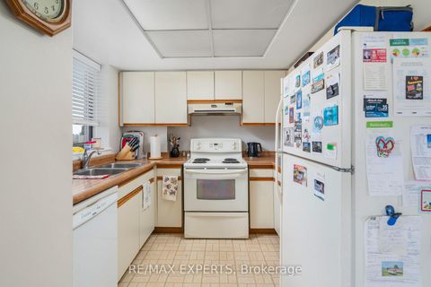 Photo 15 at 1103 - 40 Richview Road, Humber Heights, Toronto