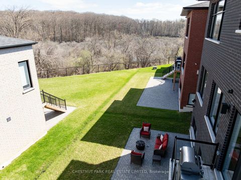 Photo 9 at 29 Limerick Street, Oak Ridges Lake Wilcox, Richmond Hill