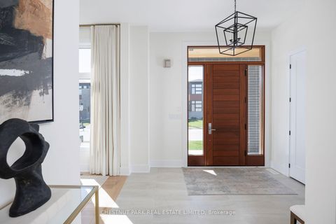 Photo 10 at 29 Limerick Street, Oak Ridges Lake Wilcox, Richmond Hill